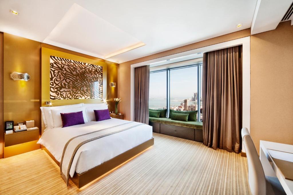 Deluxe Room – Women-Only Floor | No Male Visitors Staff Access Only